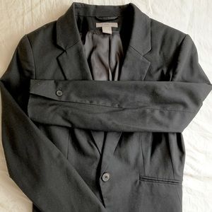 H&M’s Black Blazer